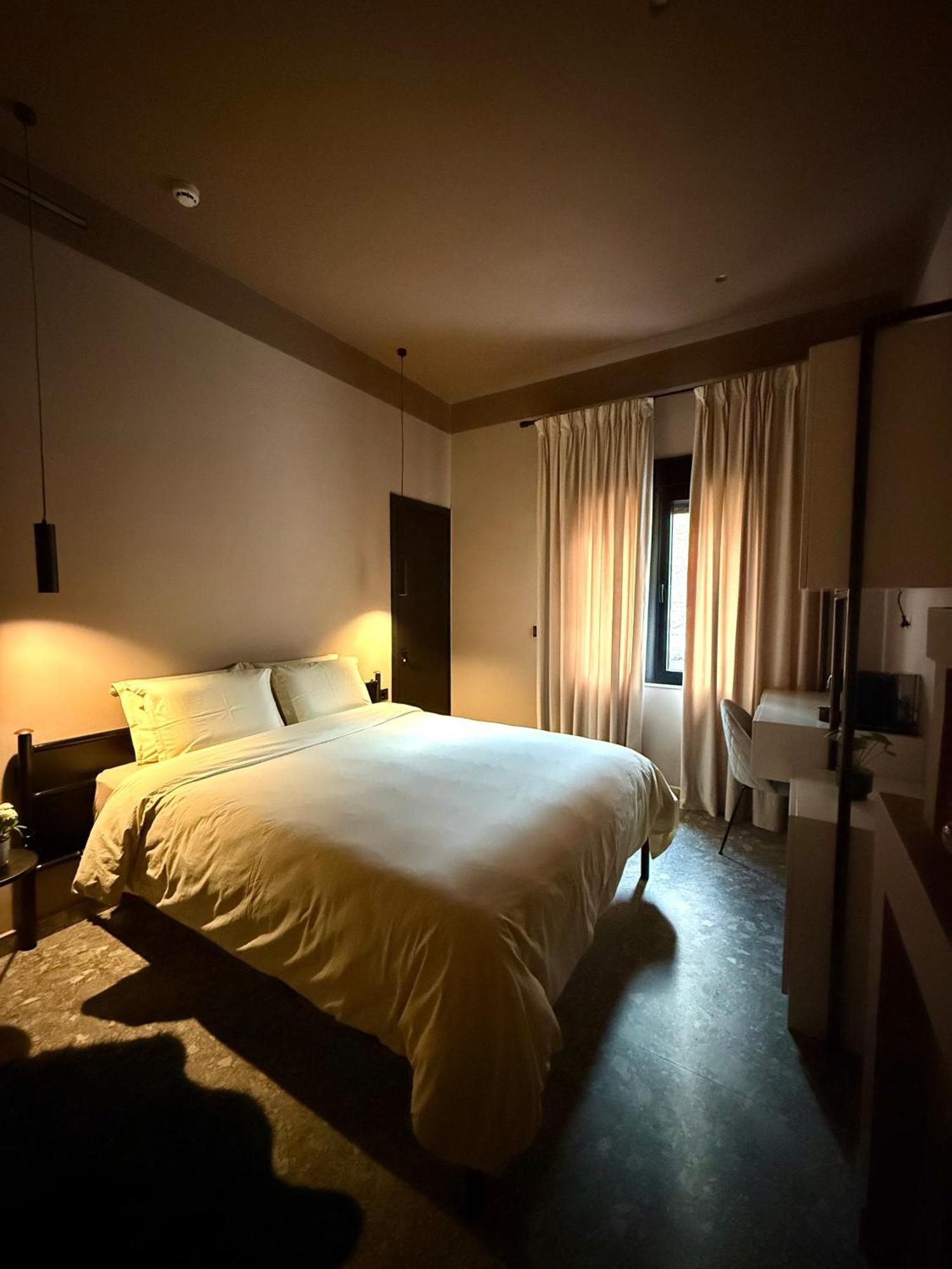 Rex Hotel Boutique ติรานา ภายนอก รูปภาพ