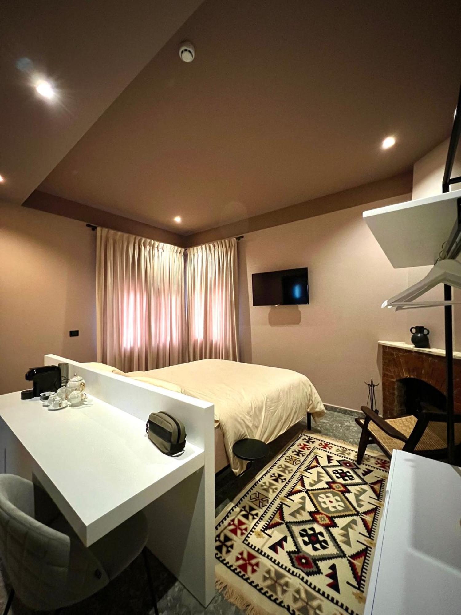 Rex Hotel Boutique ติรานา ภายนอก รูปภาพ